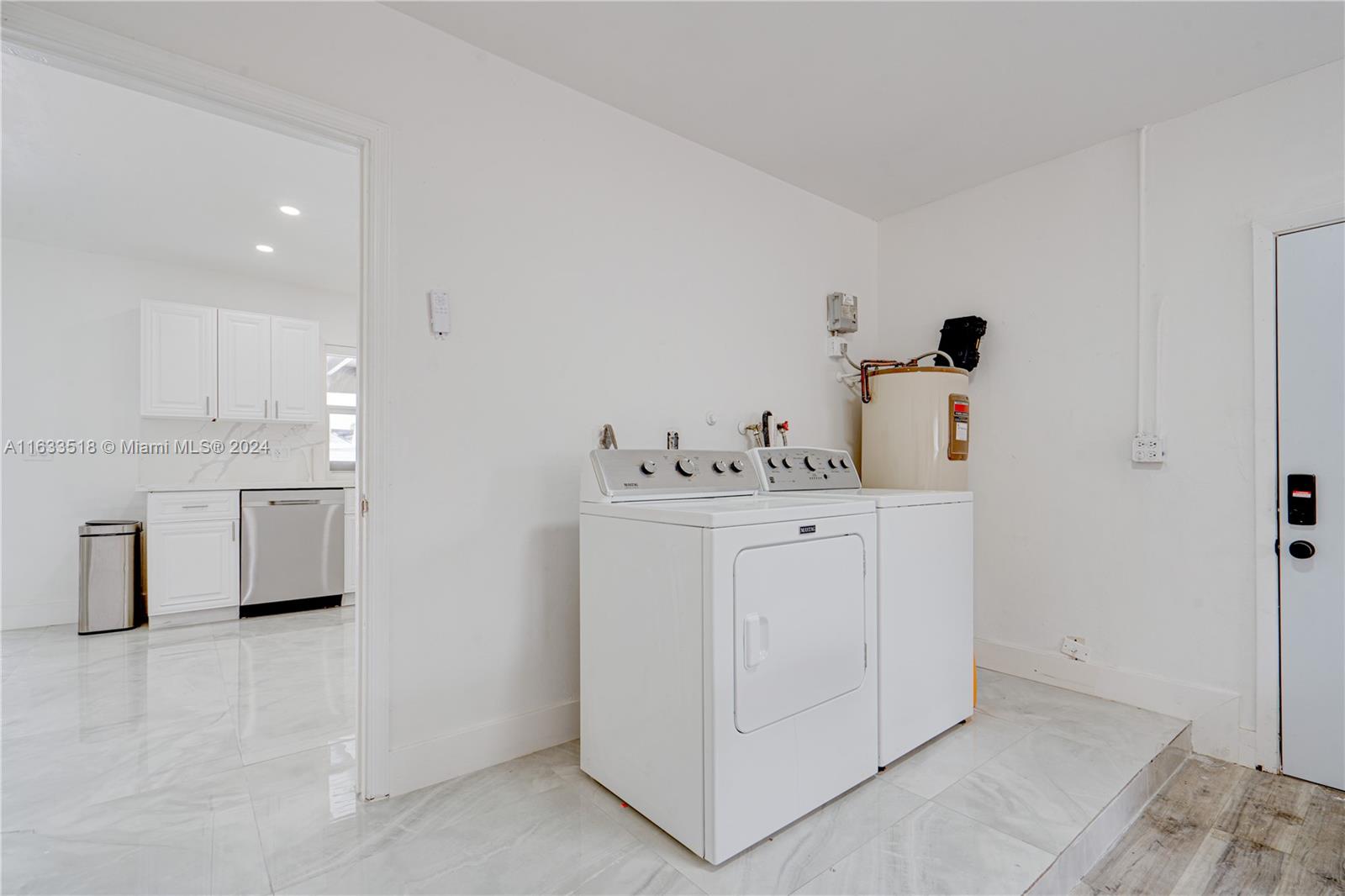PALM-AIRE VILLAGE 2ND SEC - Residential