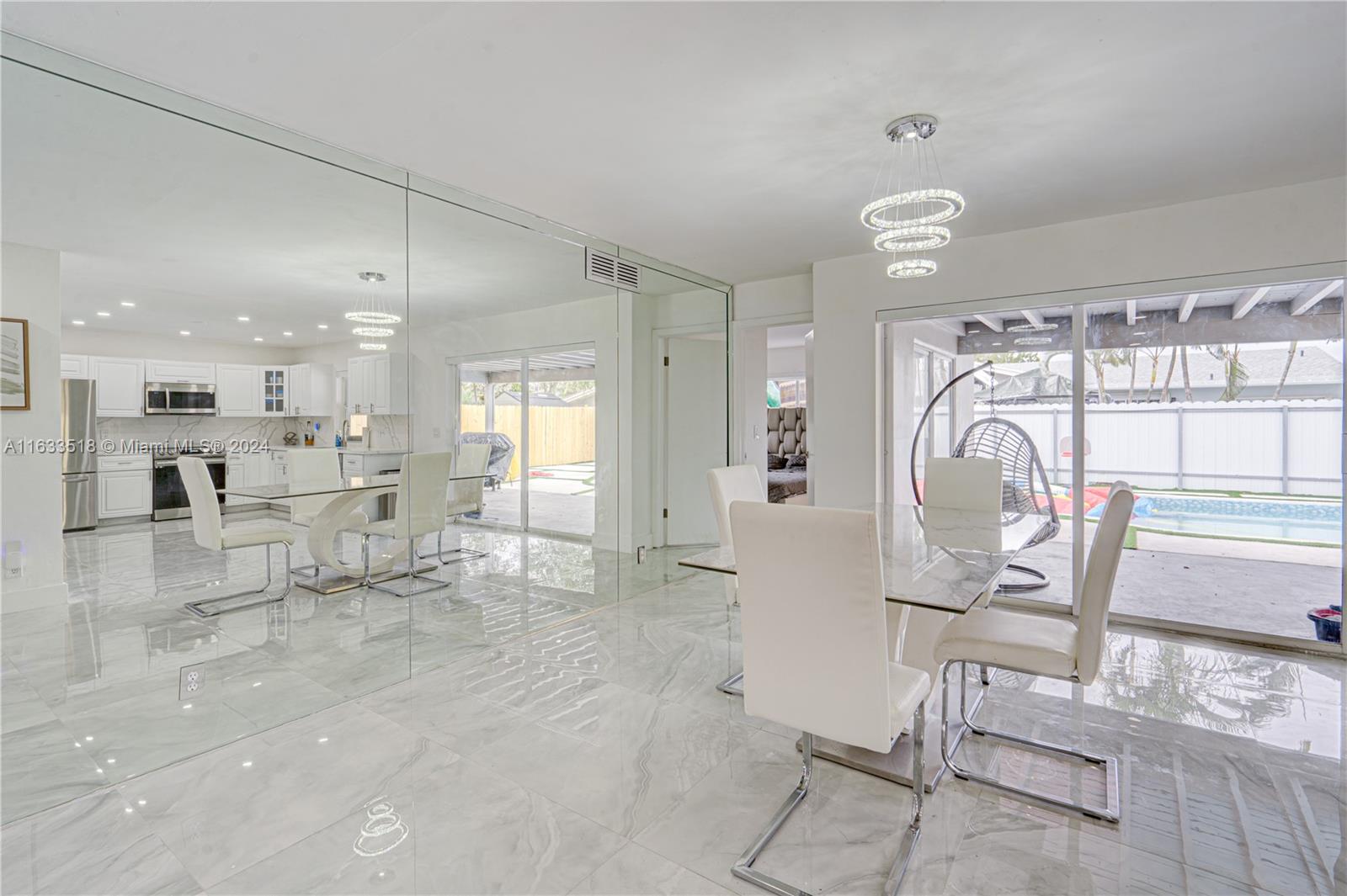 PALM-AIRE VILLAGE 2ND SEC - Residential