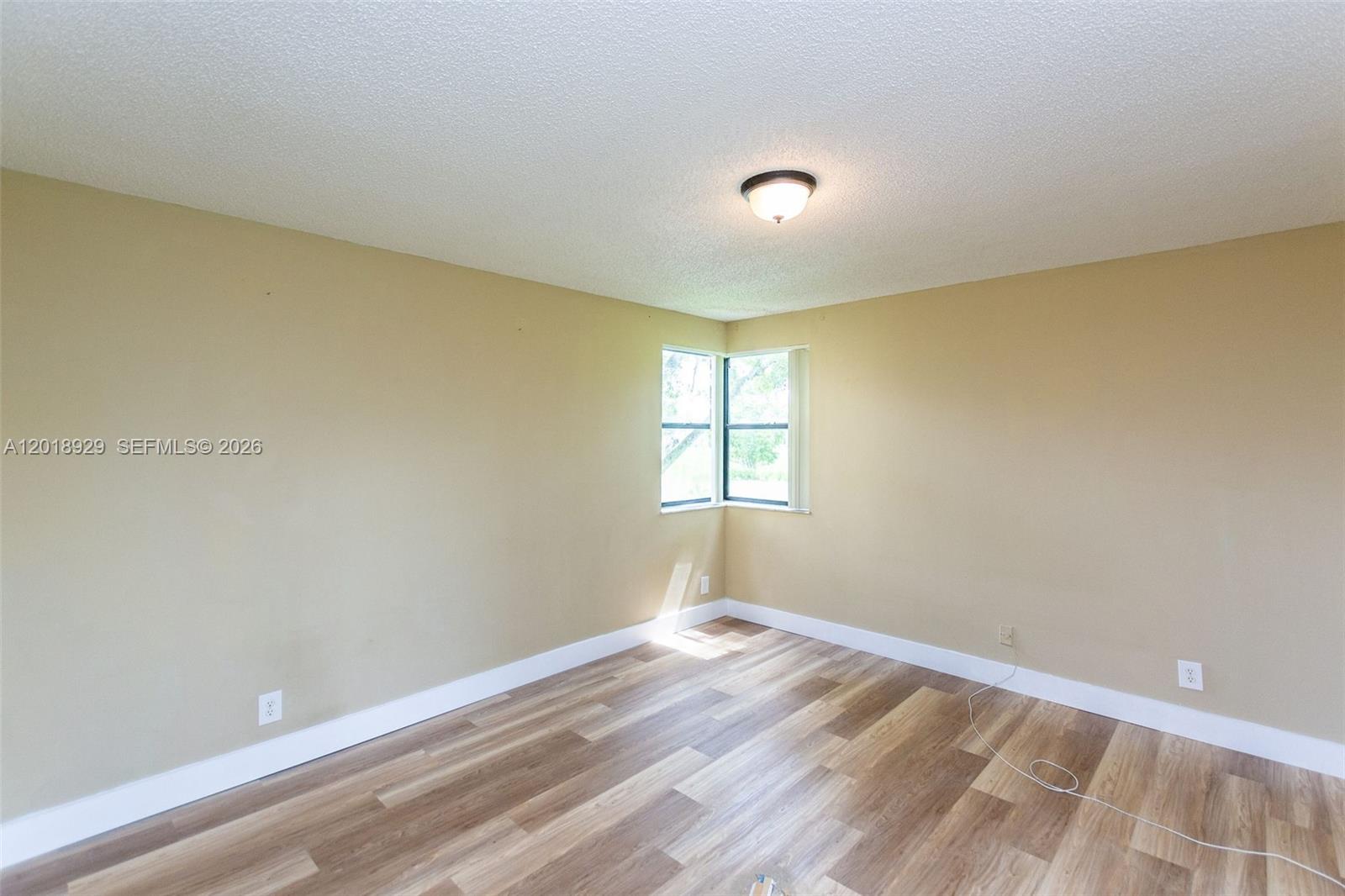 GRAND OASIS CONDO - Residential