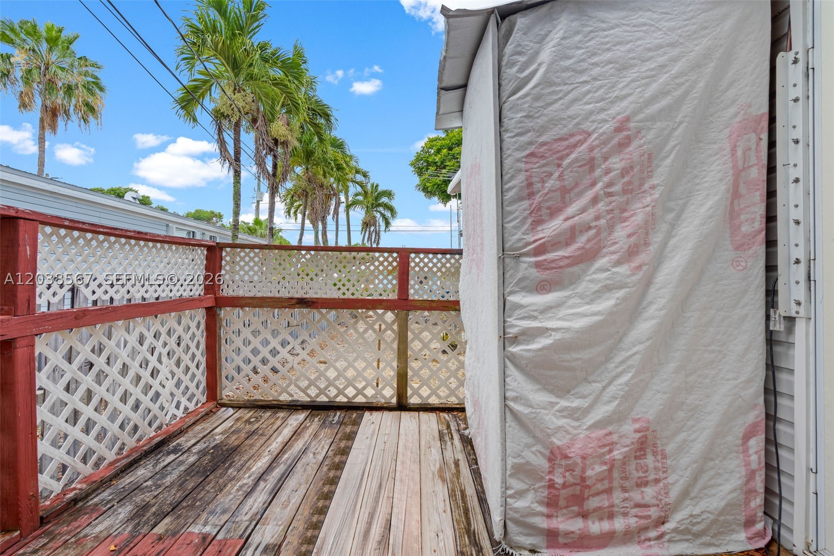 KEY LARGO MOBILE HOMESITE - Residential