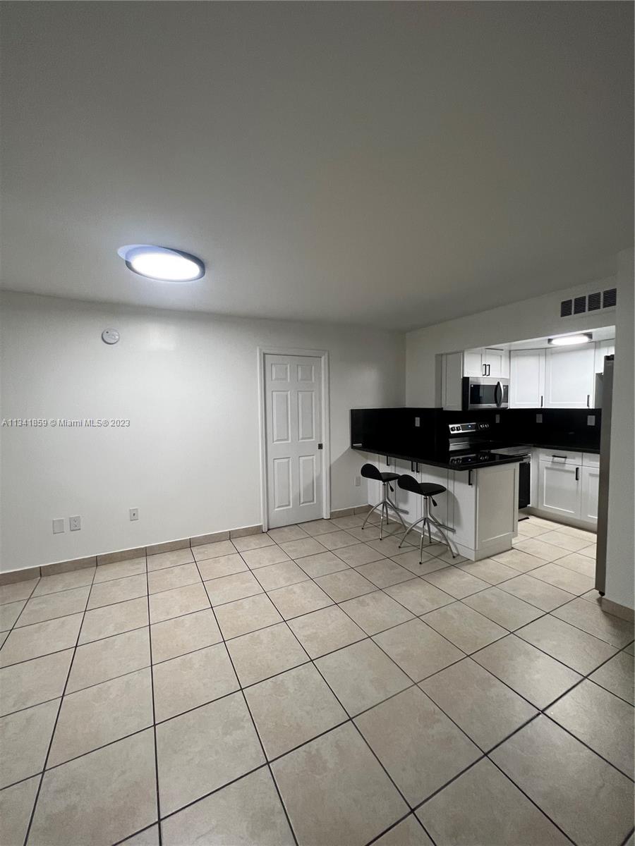 THE TWELVE CONDO - Residential Lease