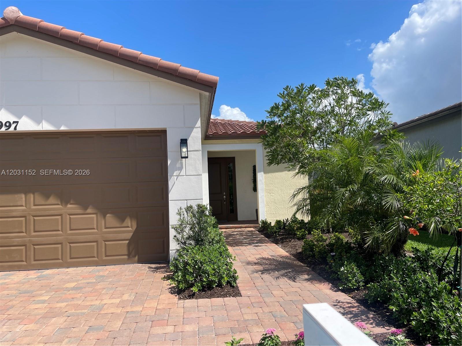 SKY COVE SOUTH PHASE 1 B - Residential Lease