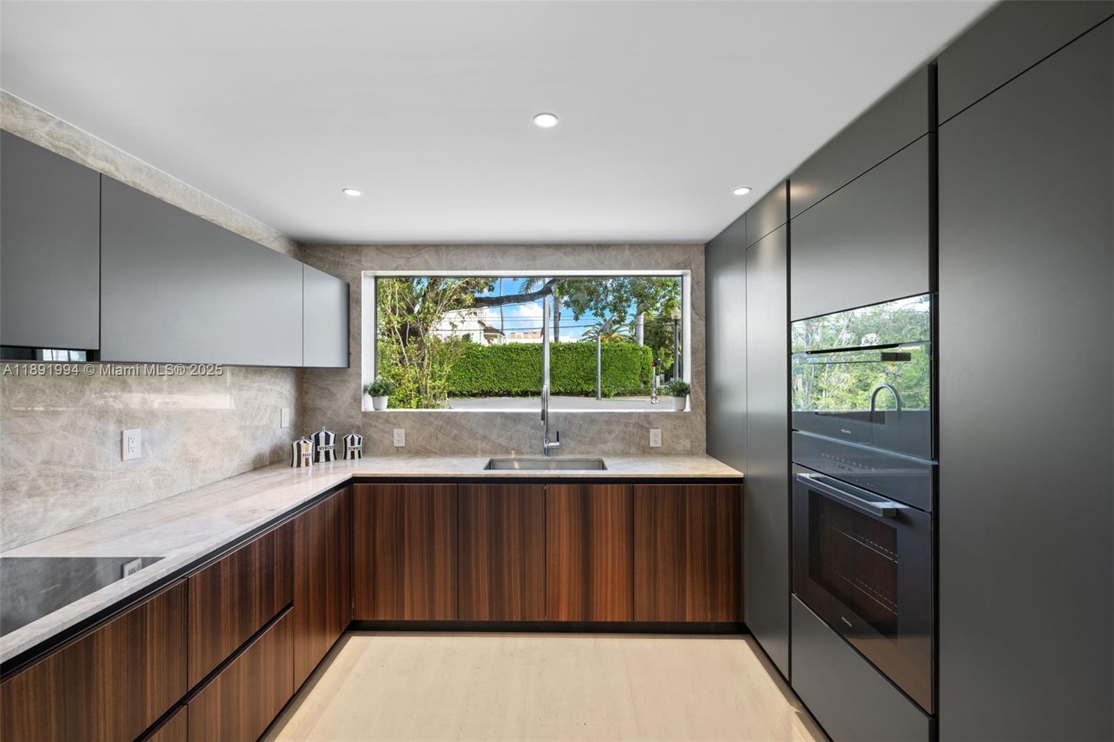 RIVO ALTO AMD - Residential
