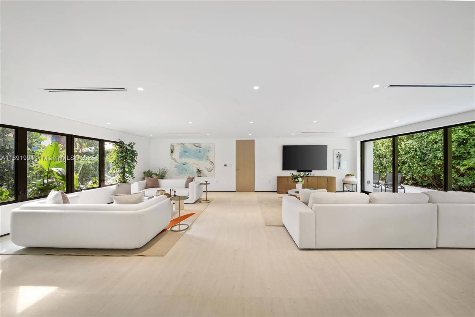 RIVO ALTO AMD - Residential