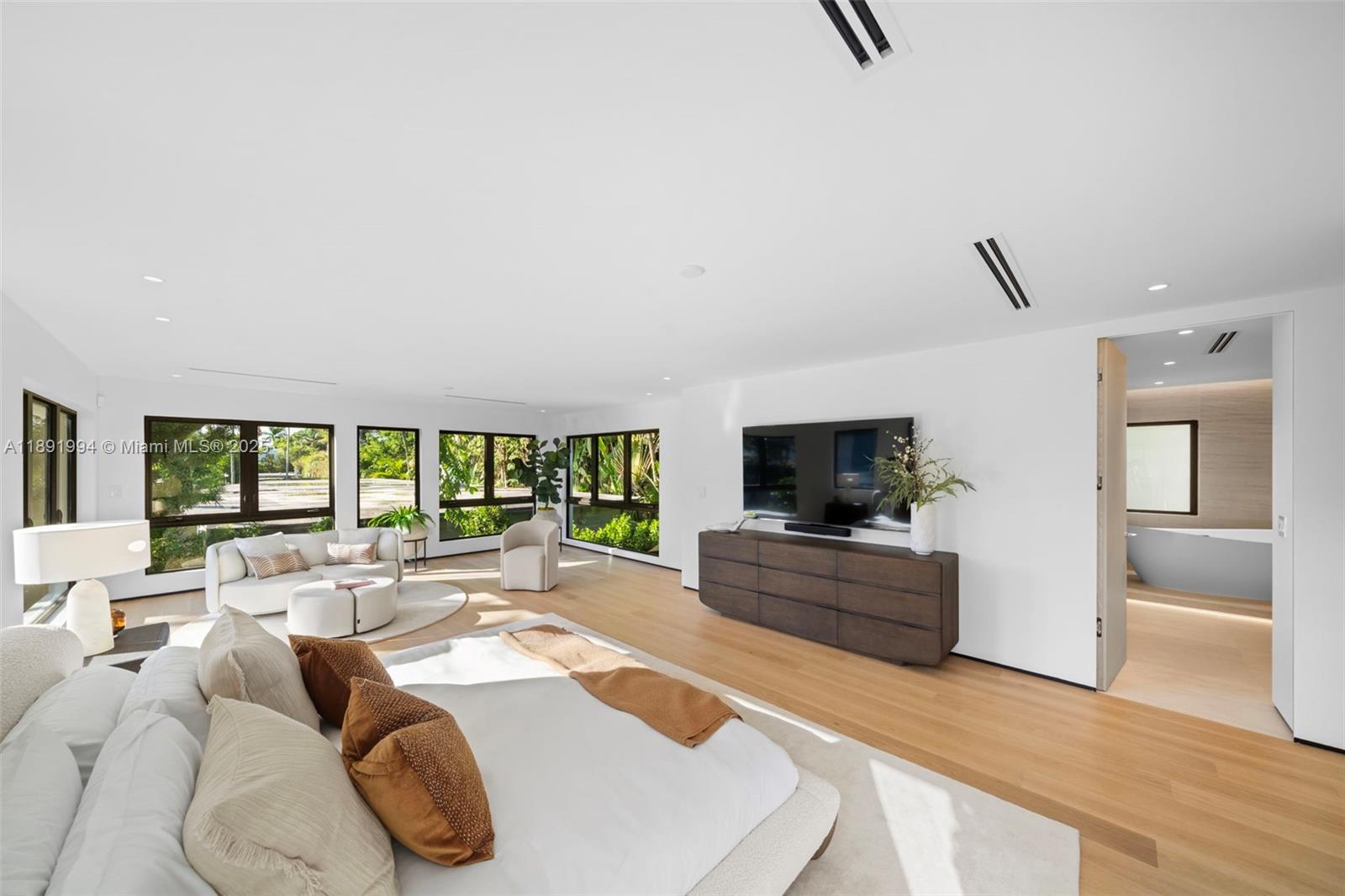 RIVO ALTO AMD - Residential