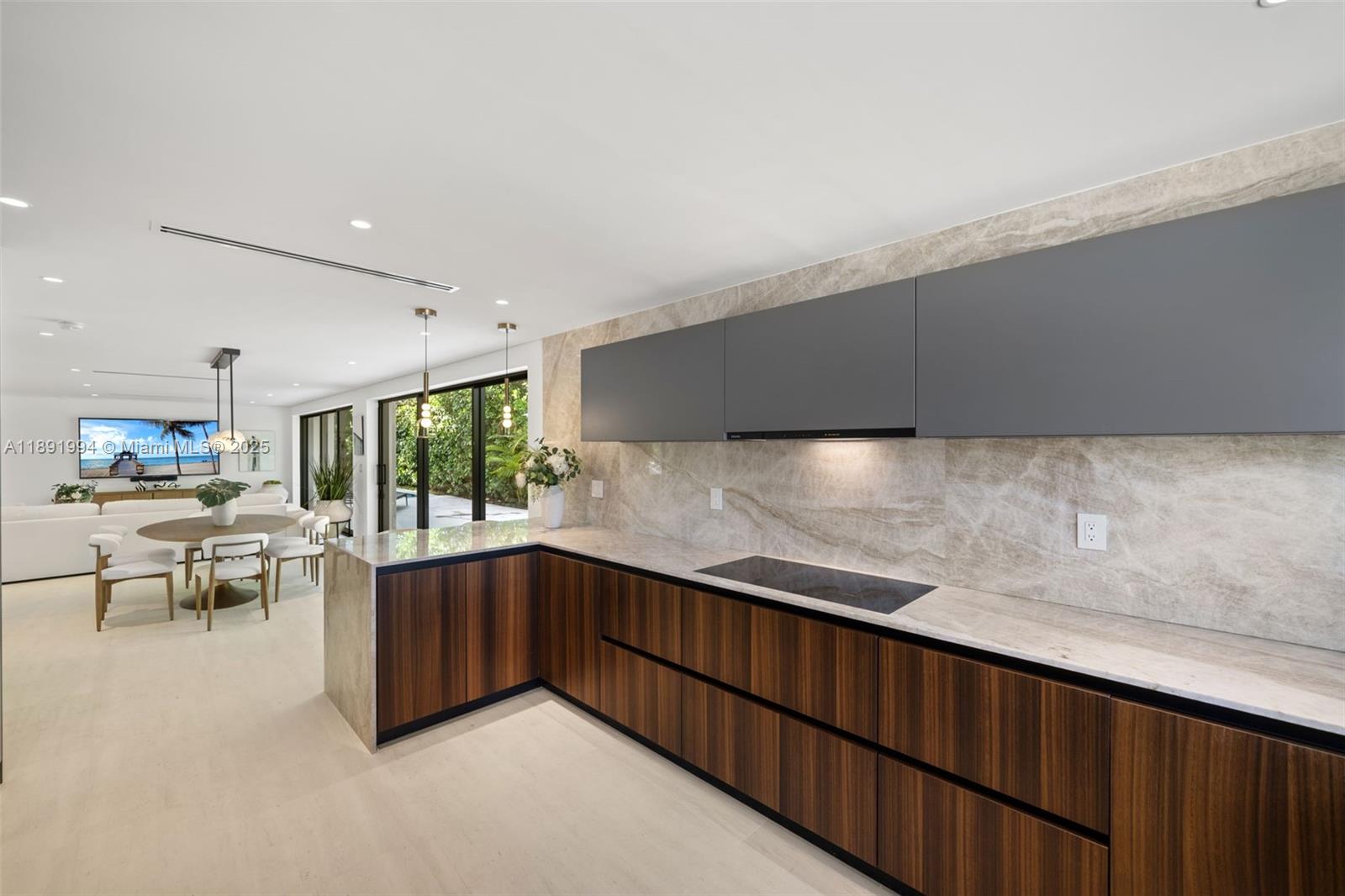 RIVO ALTO AMD - Residential