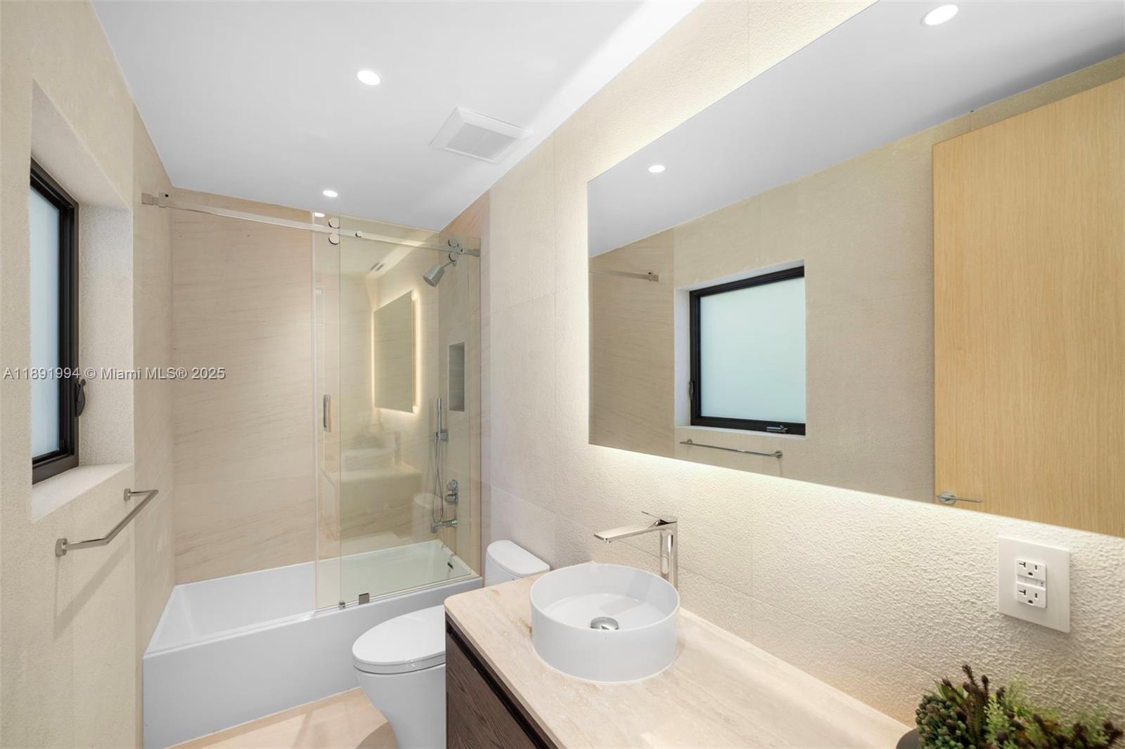 RIVO ALTO AMD - Residential
