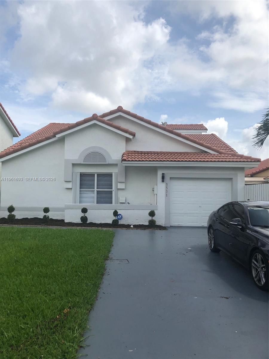 Move-in-ready upgraded family home in the Monterey Private Community, neatly remodeled kitchen; bathrooms and flooring; lighting; etc.... closed by major highway; shopping centers; banks; schools and parks. Gated community with 24 hours security; community pool and playing areas. Don't miss out, scheduled a showing Today!!!!