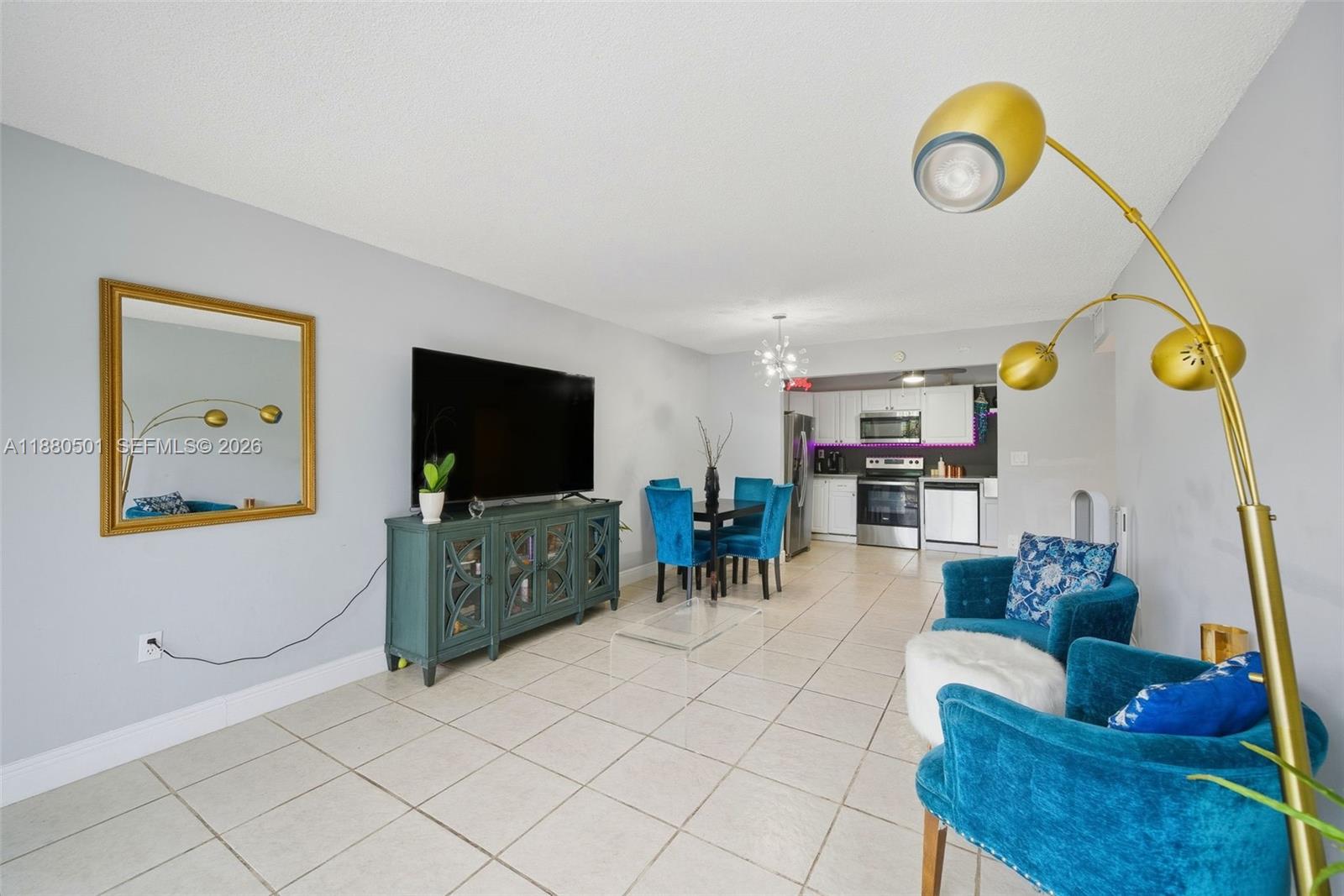 BAYVIEW PALMS CONDO - Residential