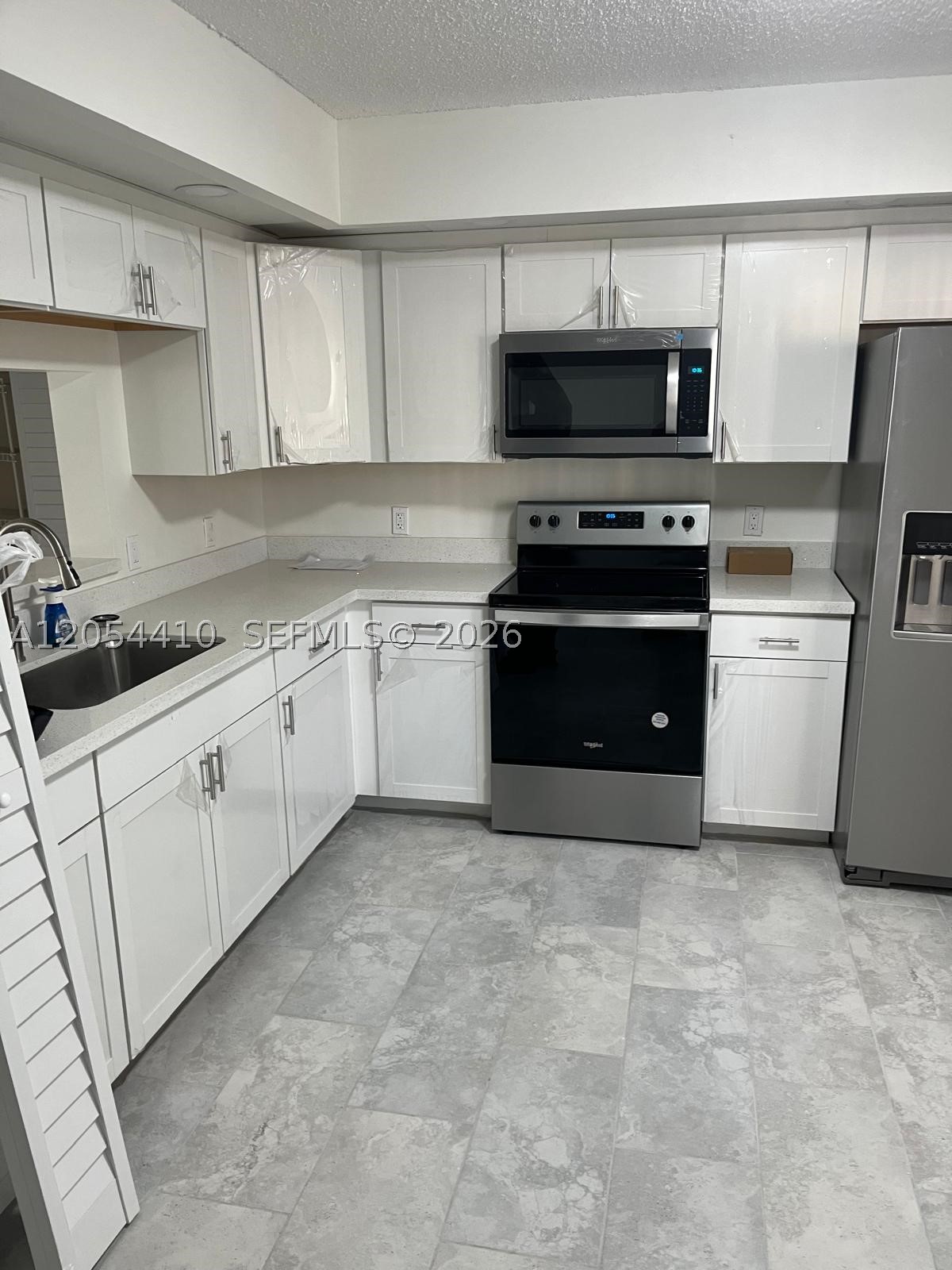 SUFFOLK AT CENTURY VILLAG - Residential Lease