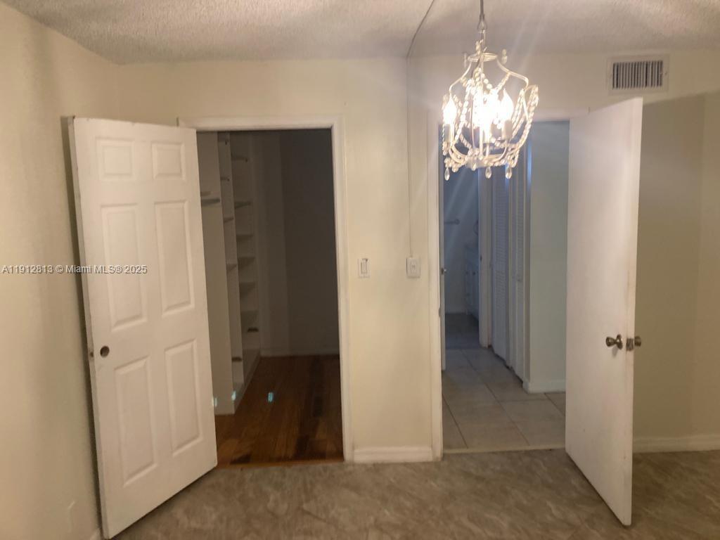 PRESIDENTIAL GOLFVIEW CON - Residential