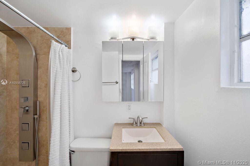 RICHMOND HEIGHTS - Residential Lease
