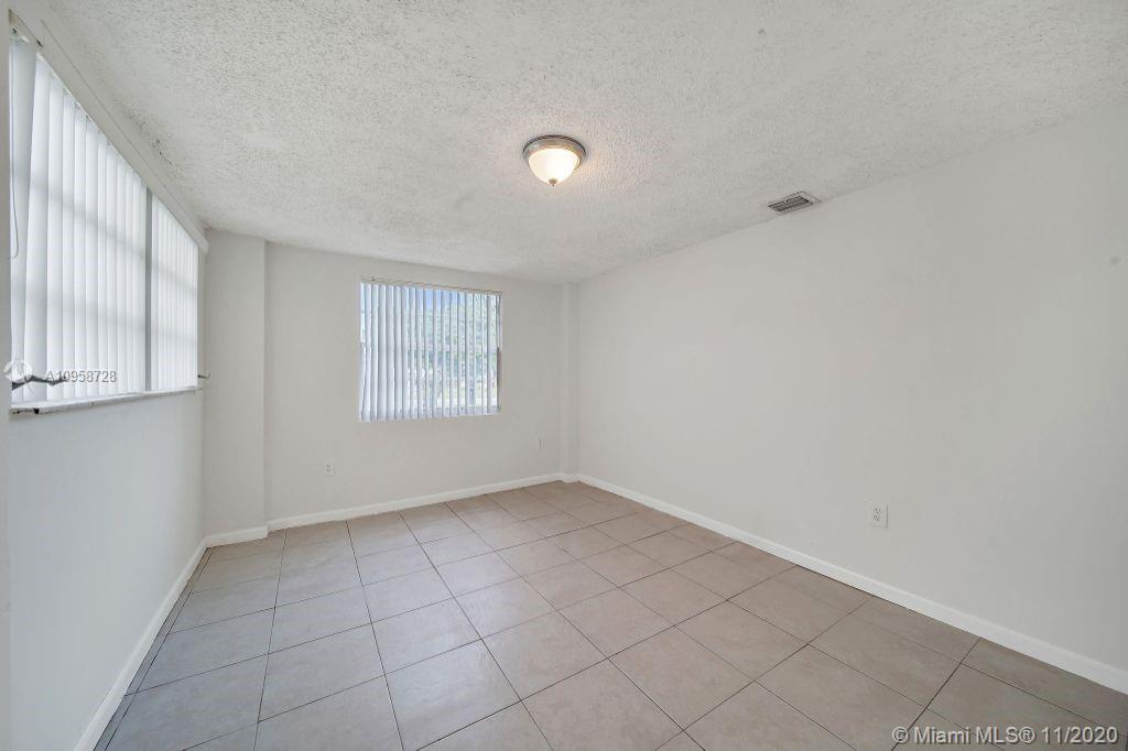 RICHMOND HEIGHTS - Residential Lease