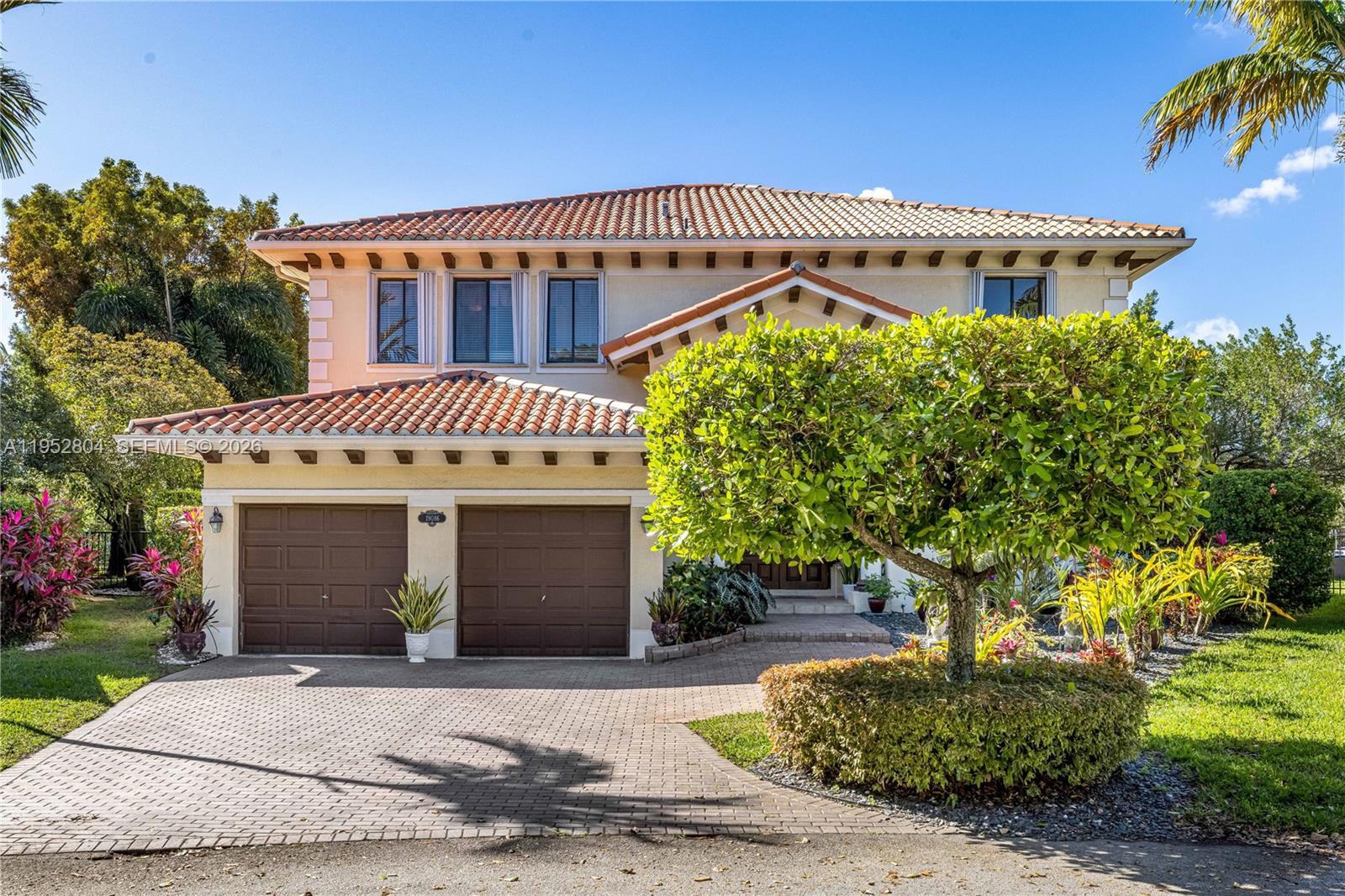 Lowest Price plus seller offers 1 year of HOA Fees and $10k credit to replace carpets with acceptable offer.  Make this your awesome 5 BR/ 4 BA Home in Cutler Cay. Large lot adjacent to common area makes the backyard much larger. HOA includes Internet, TV Cables, 24/7 Security, front yard maintenance. One of Miami's Best Club Houses, Amenities include pool, tennis, pickle ball and more. Upon entering, you're greeted by soaring ceilings that bathe the space in natural light, creating a bright & inviting atmosphere. The 1st-floor features elegant neutral porcelain tile throughout, with a spacious bedroom & full bath—perfect for guests or multi-generational living. The gorgeous kitchen boasts light wood cabinetry, granite countertops,& a bar stool seating—perfect for casual dining or entertaining.

Upstairs, you'll find the stunning primary suite, complete with a walk-in closet & a luxurious, spa-like bathroom designed for ultimate relaxation. Rich hardwood flooring extends throughout the staircase & primary bedroom, adding a touch of warmth & sophistication. Cement 2nd floor. 2-Ac's 2019.
The expansive tropical backyard offers an ideal outdoor retreat, perfect for entertaining or unwinding in privacy. The home is just a short walk to the exceptional Cutler Cay community clubhouse, where you can enjoy resort-style amenities, including a sparkling pool, state-of-the-art gym, tennis, & pickleball courts. 2 car garage.
This beautiful home blends comfort, style, & convenience.