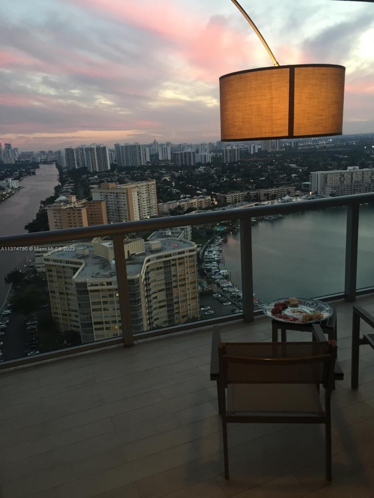 BEACHWALK CONDOMINIUM - Residential