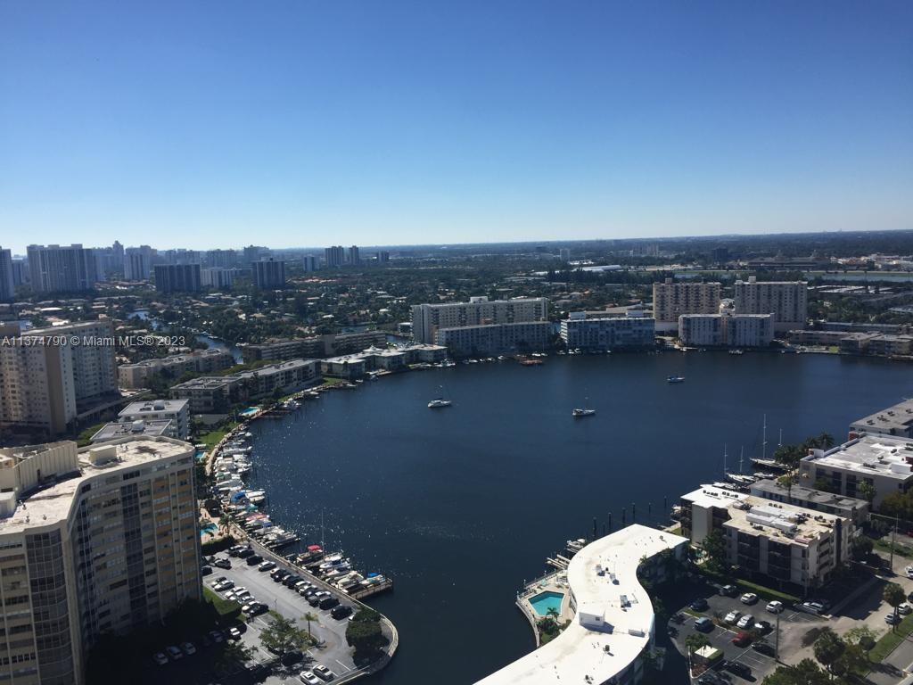 BEACHWALK CONDOMINIUM - Residential