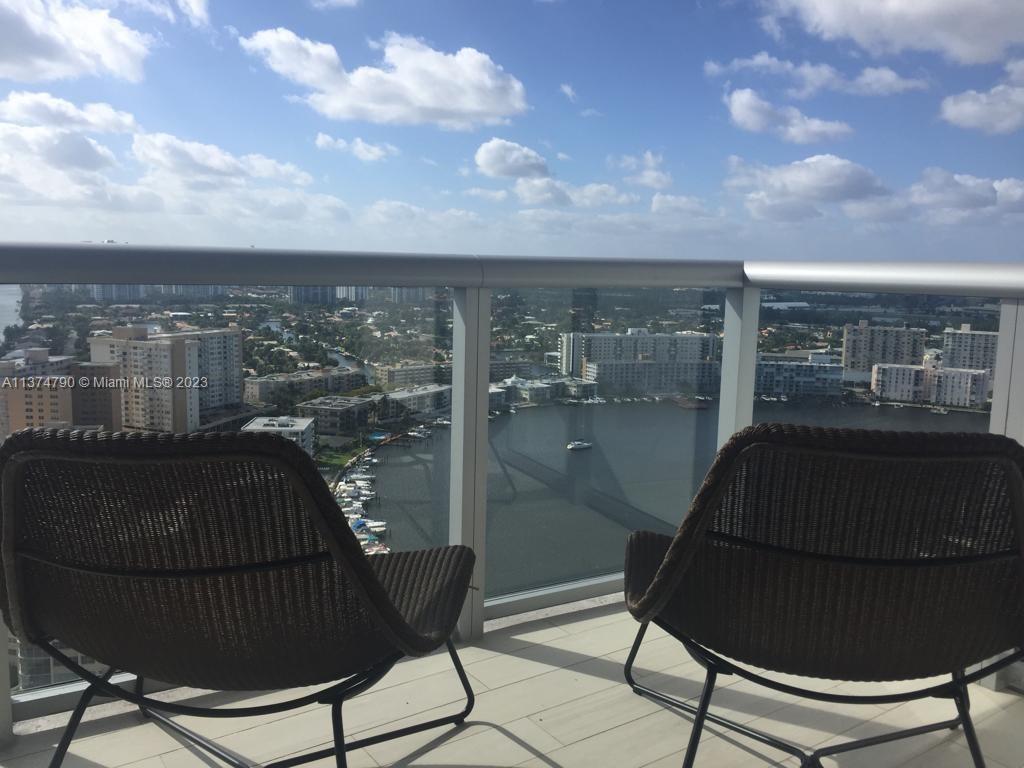 BEACHWALK CONDOMINIUM - Residential