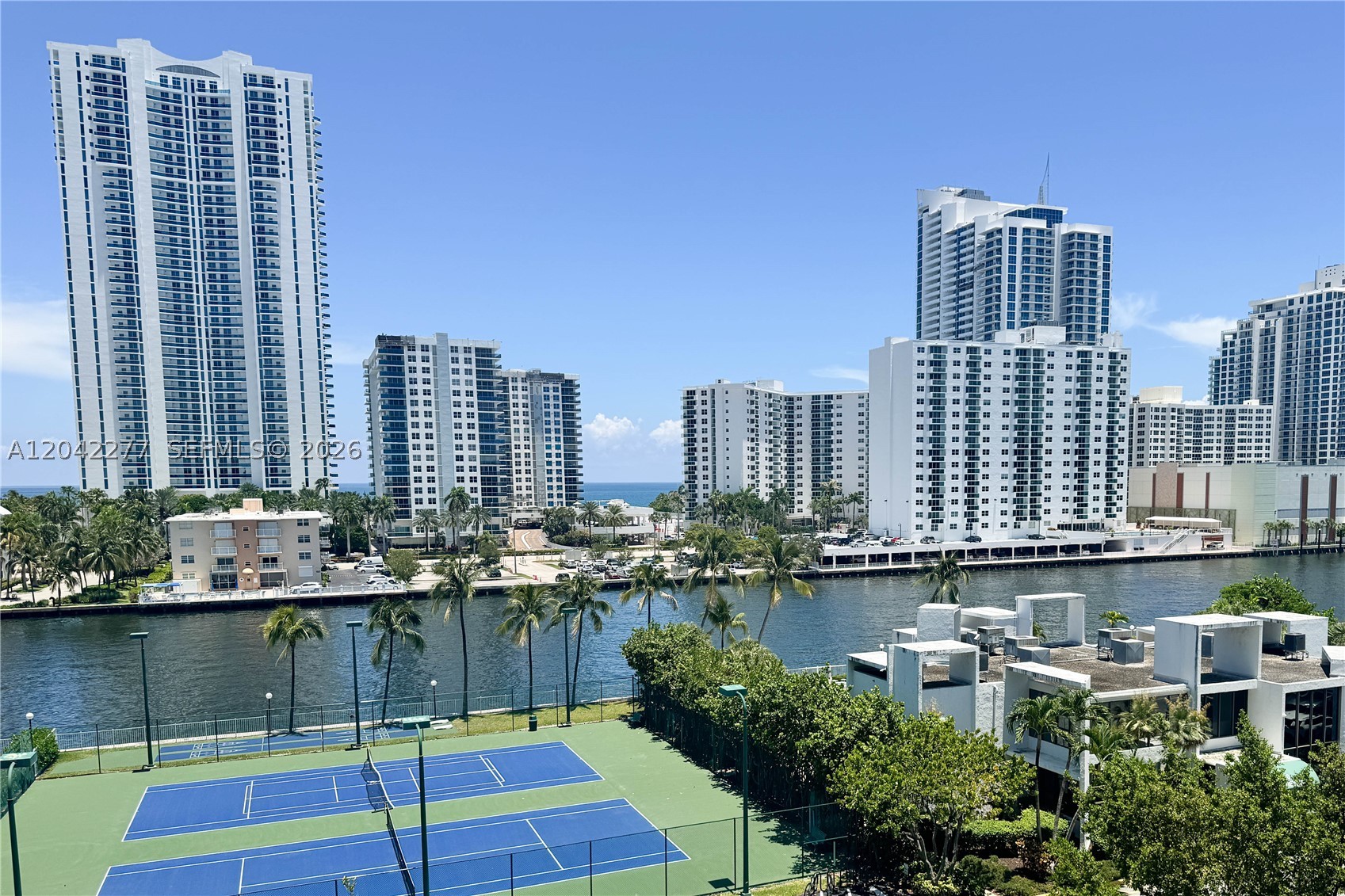 OCEANVIEW PARK CONDO - Residential