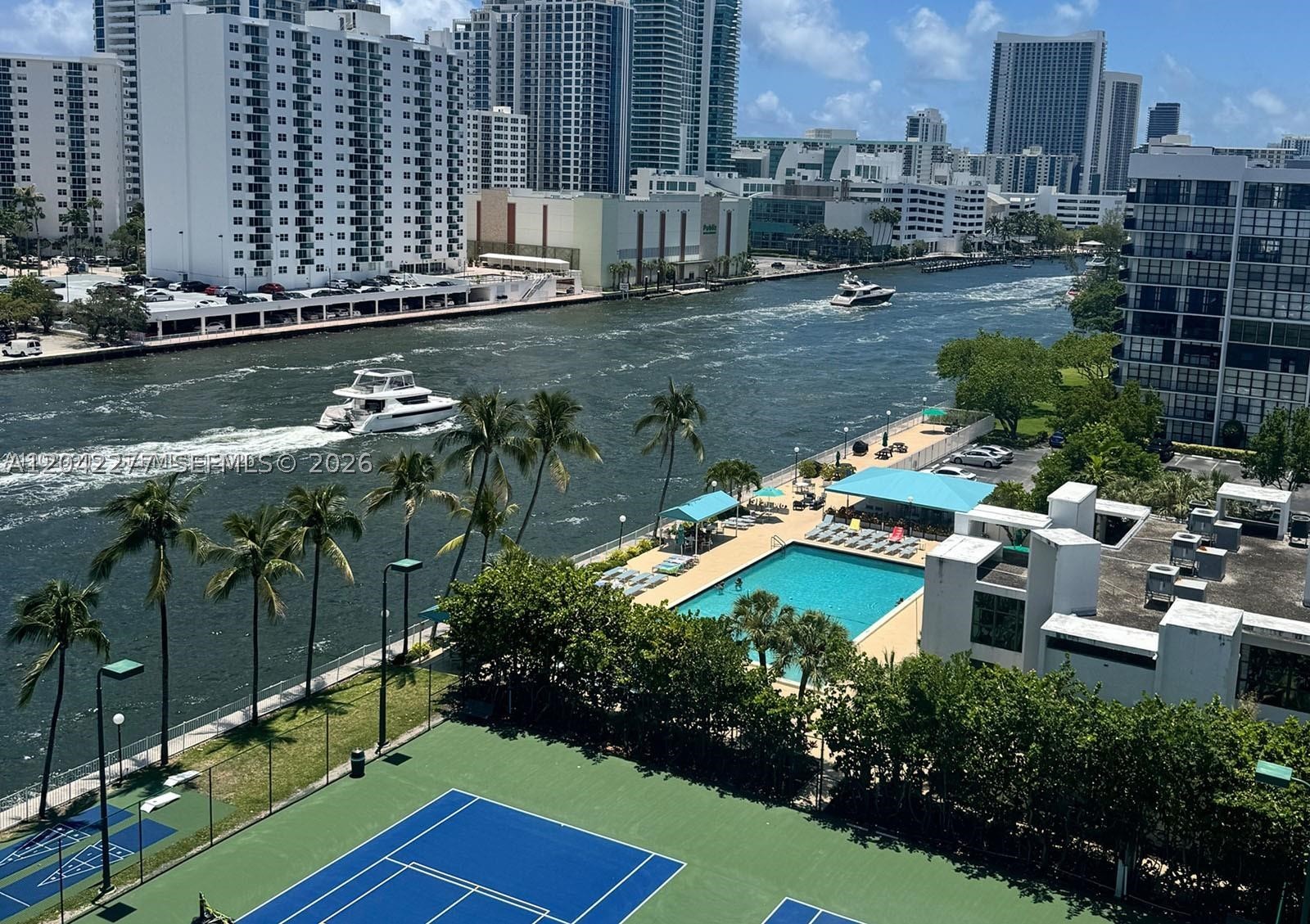 OCEANVIEW PARK CONDO - Residential