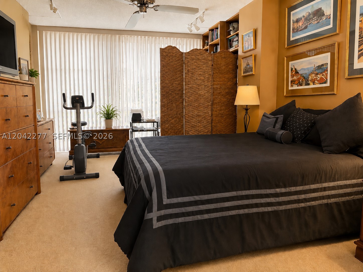 OCEANVIEW PARK CONDO - Residential