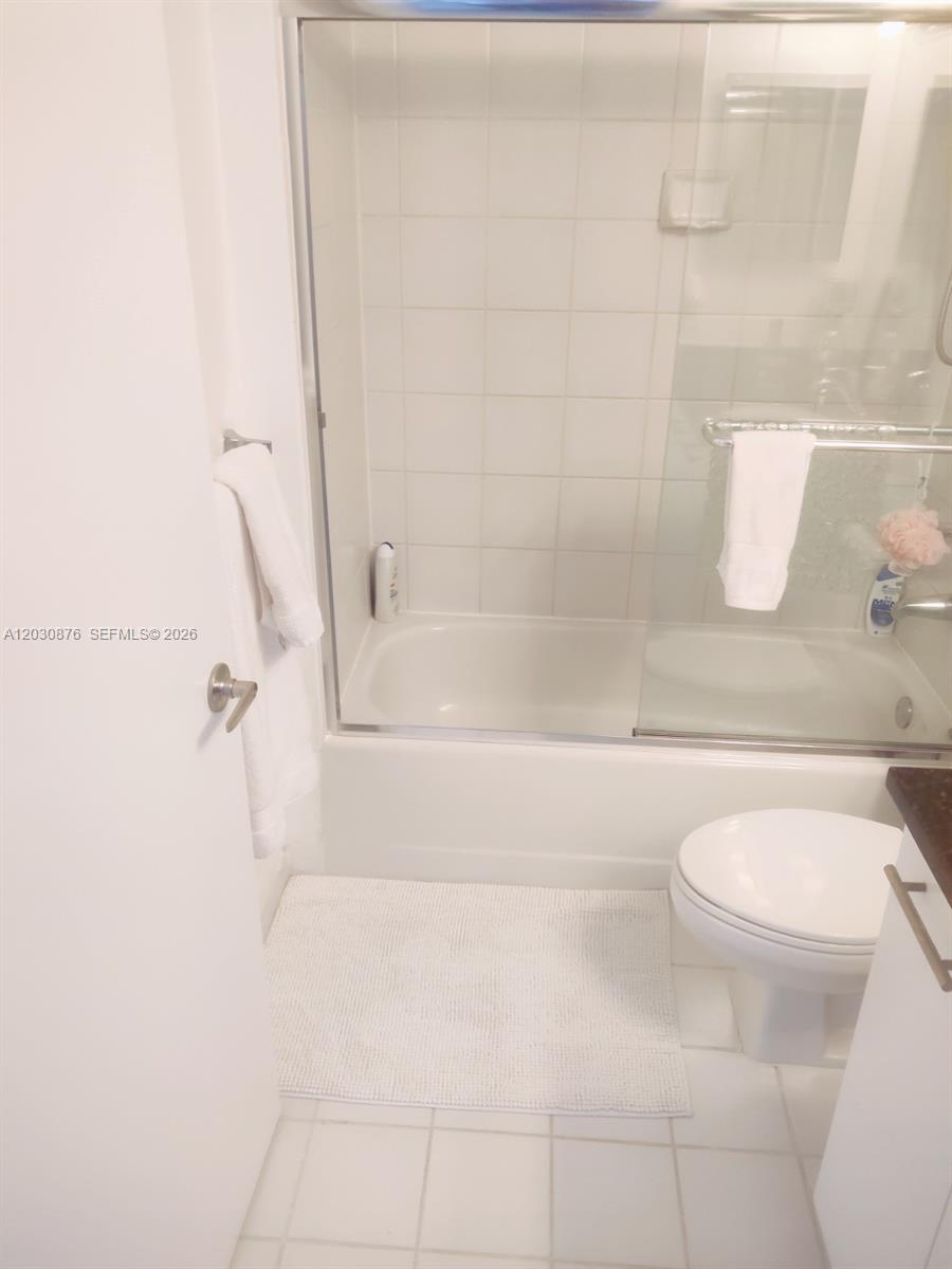 PARC CENTRAL AVENTURA EAS - Residential Lease