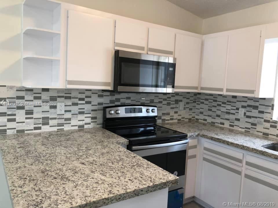 ALCAZAR VILLAS CONDO - Residential Lease