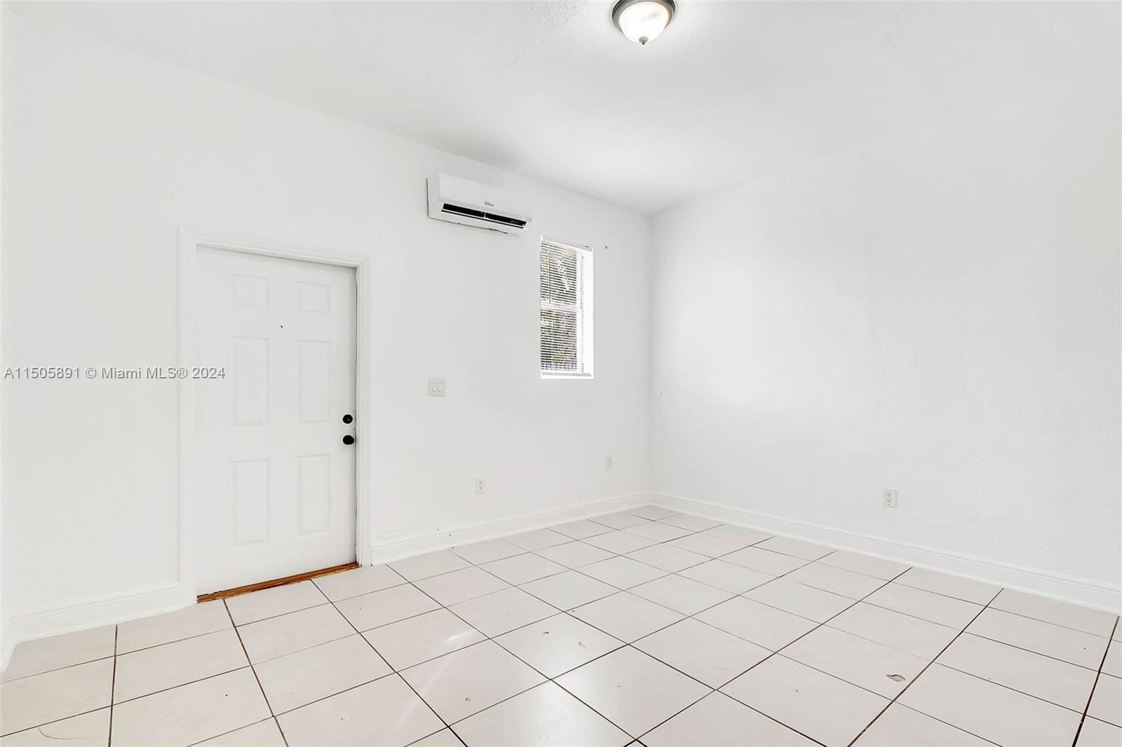 PHOENIX PARK SUB - Residential Lease