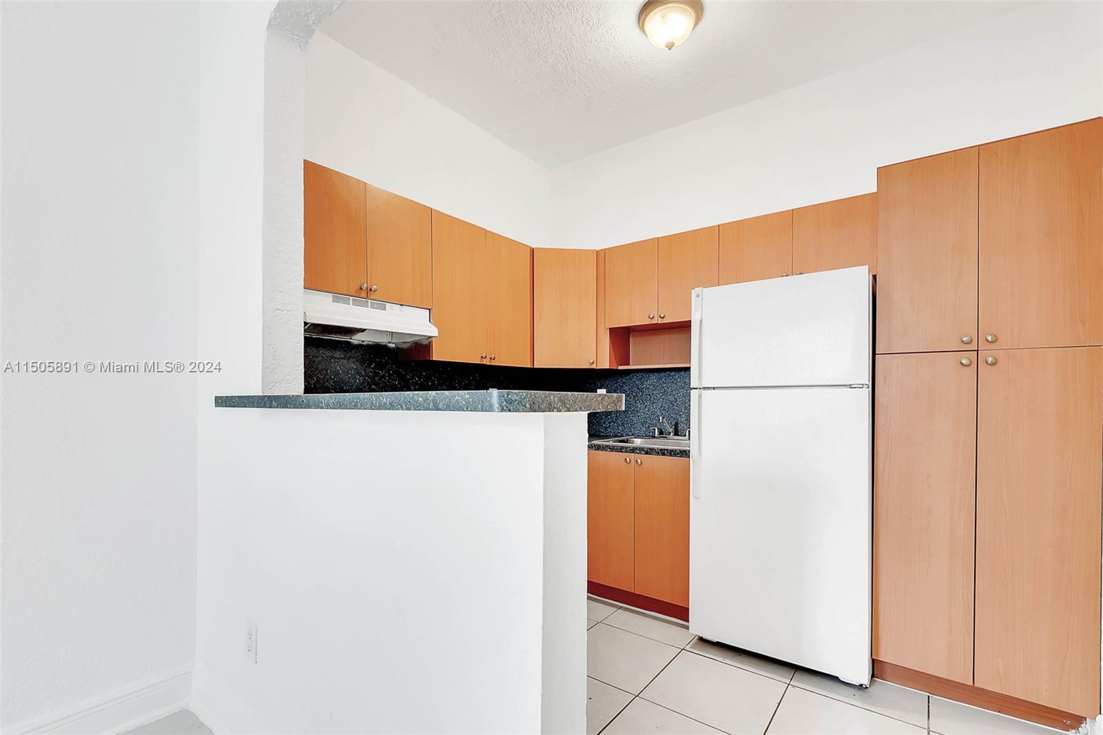 PHOENIX PARK SUB - Residential Lease