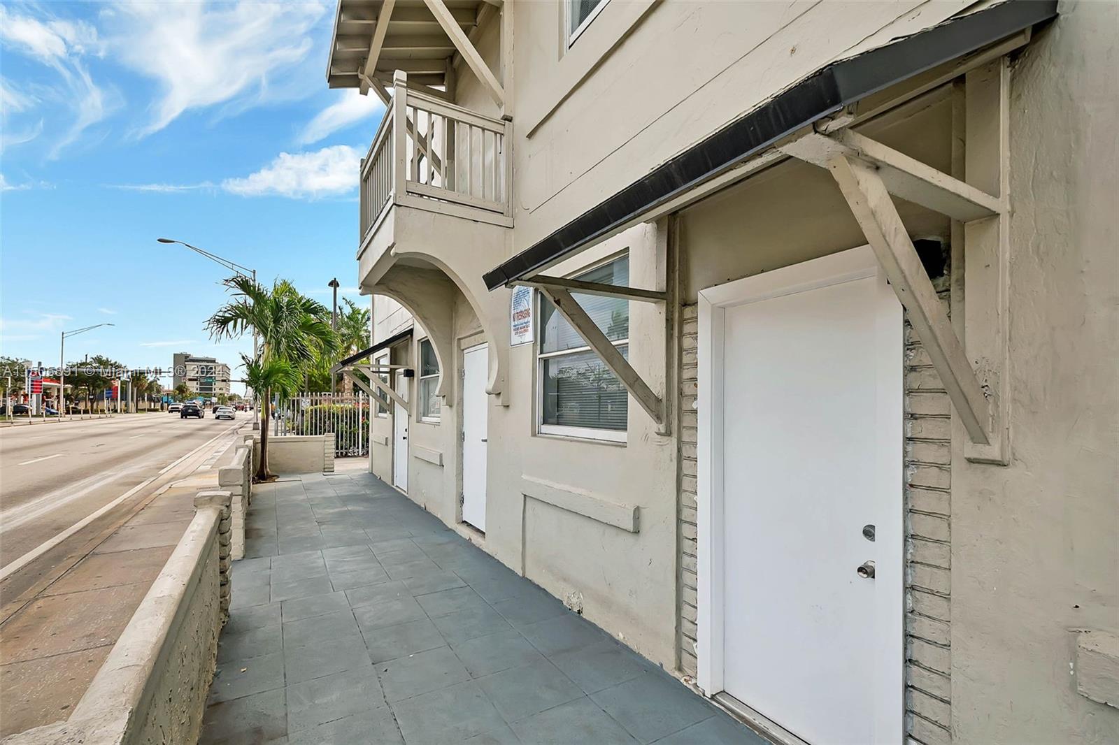 PHOENIX PARK SUB - Residential Lease