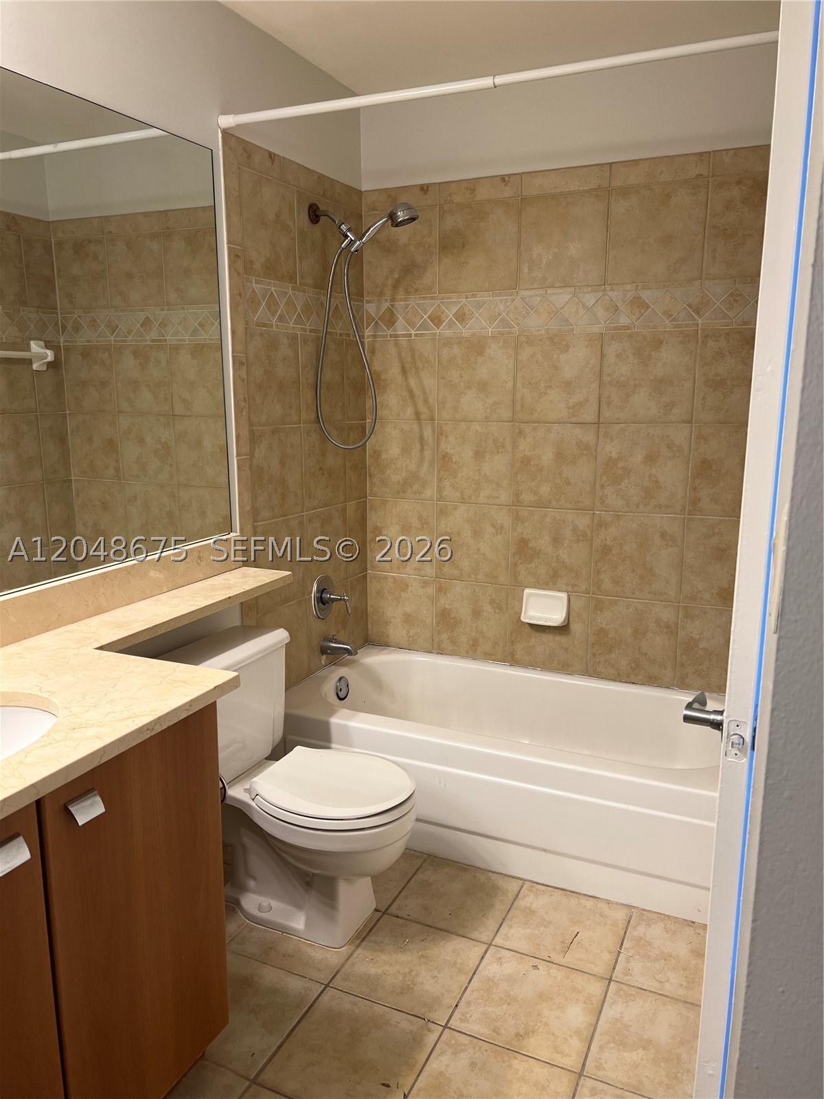 BAHIA AT DELRAY CONDO - Residential Lease
