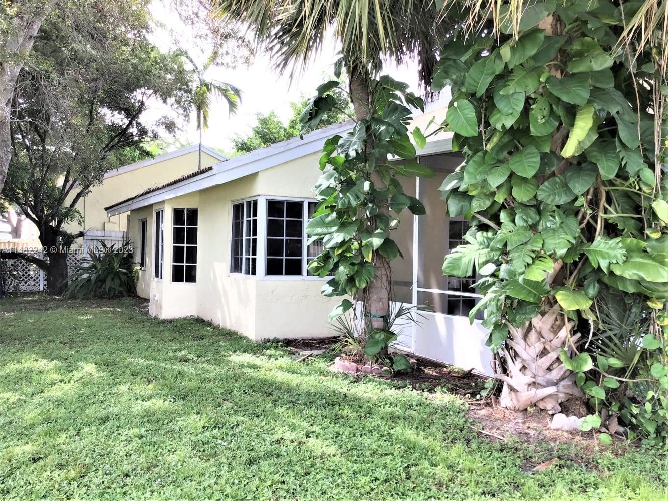 TANGLEWOOD TOWNHOMES - Residential Lease