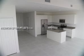 CENTURY PARK - Residential
