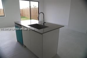 CENTURY PARK - Residential