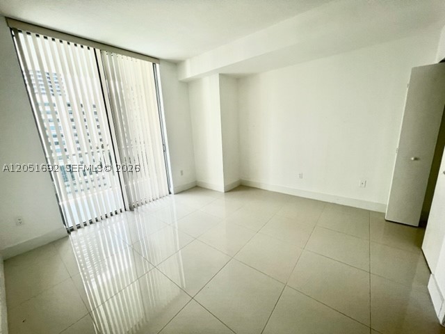 THE AXIS ON BRICKELL II C - Residential Lease