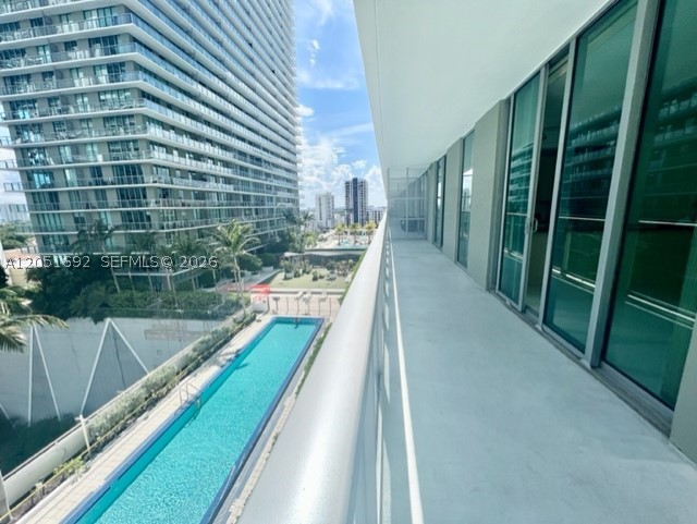 THE AXIS ON BRICKELL II C - Residential Lease