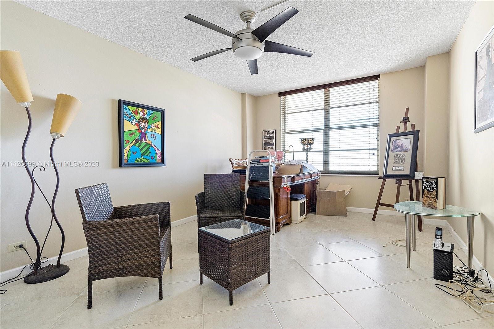 WINSTON TOWERS 400 CONDO - Residential