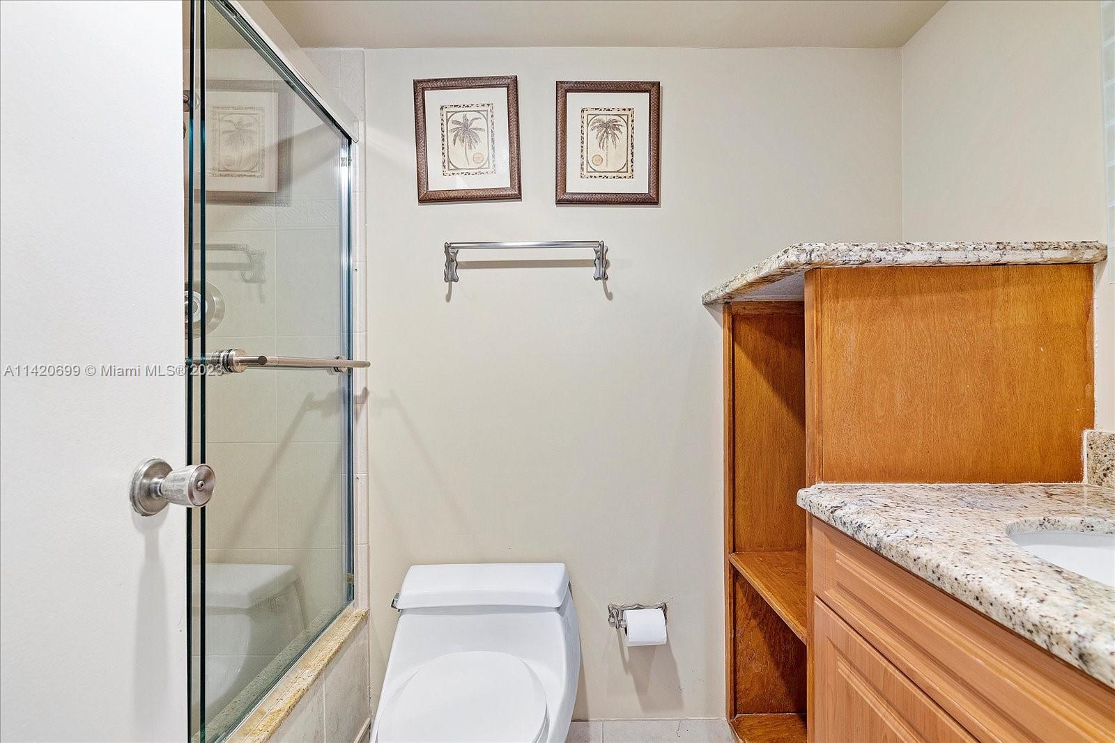 WINSTON TOWERS 400 CONDO - Residential