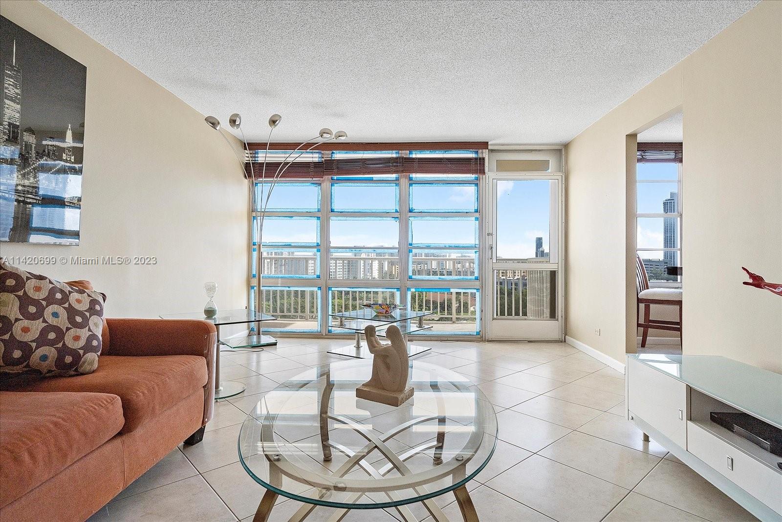 WINSTON TOWERS 400 CONDO - Residential