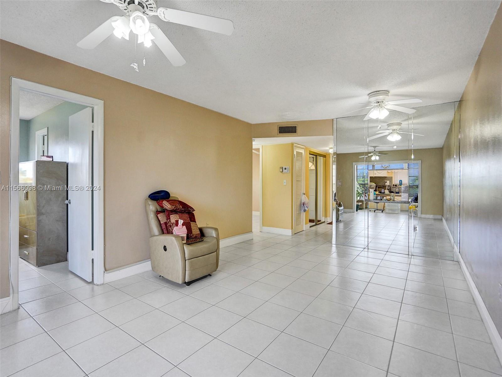 SUNRISE LAKES 44 CONDO - Residential