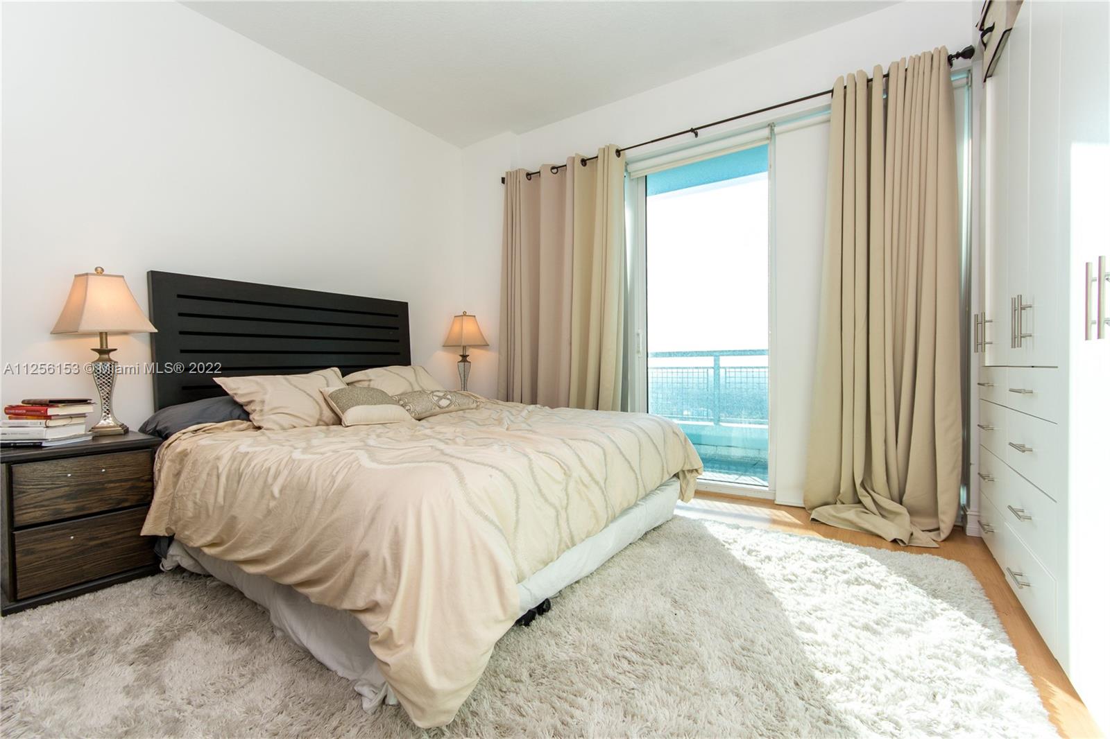 INFINITY AT BRICKELL COND - Residential Lease
