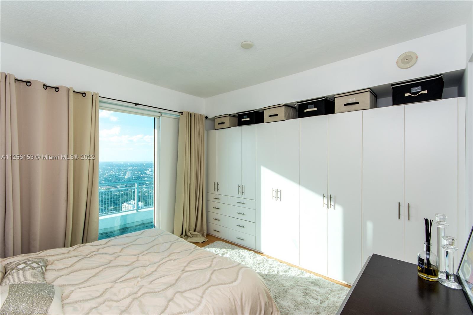 INFINITY AT BRICKELL COND - Residential Lease