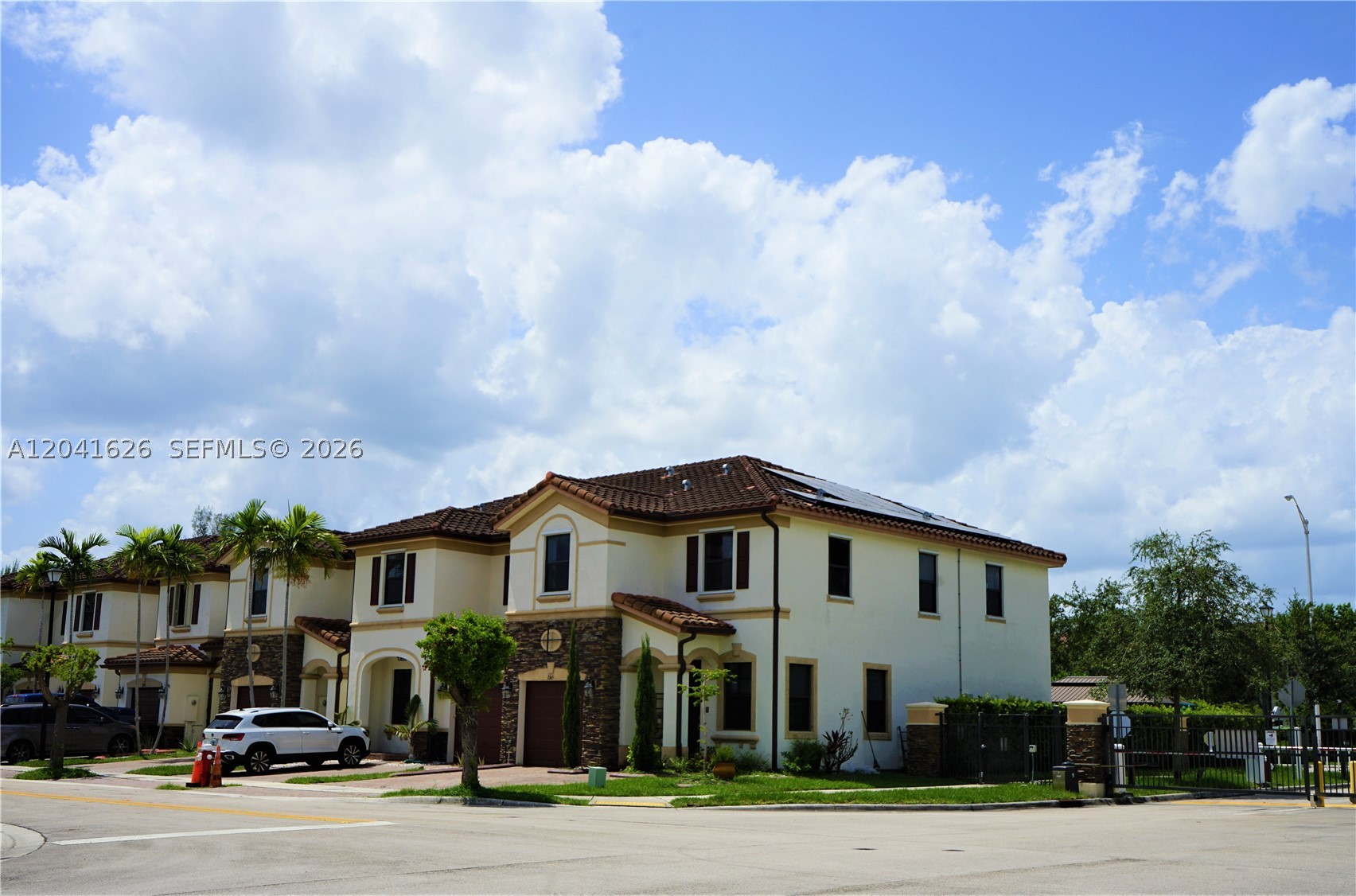 BELLAGIO - Residential Lease