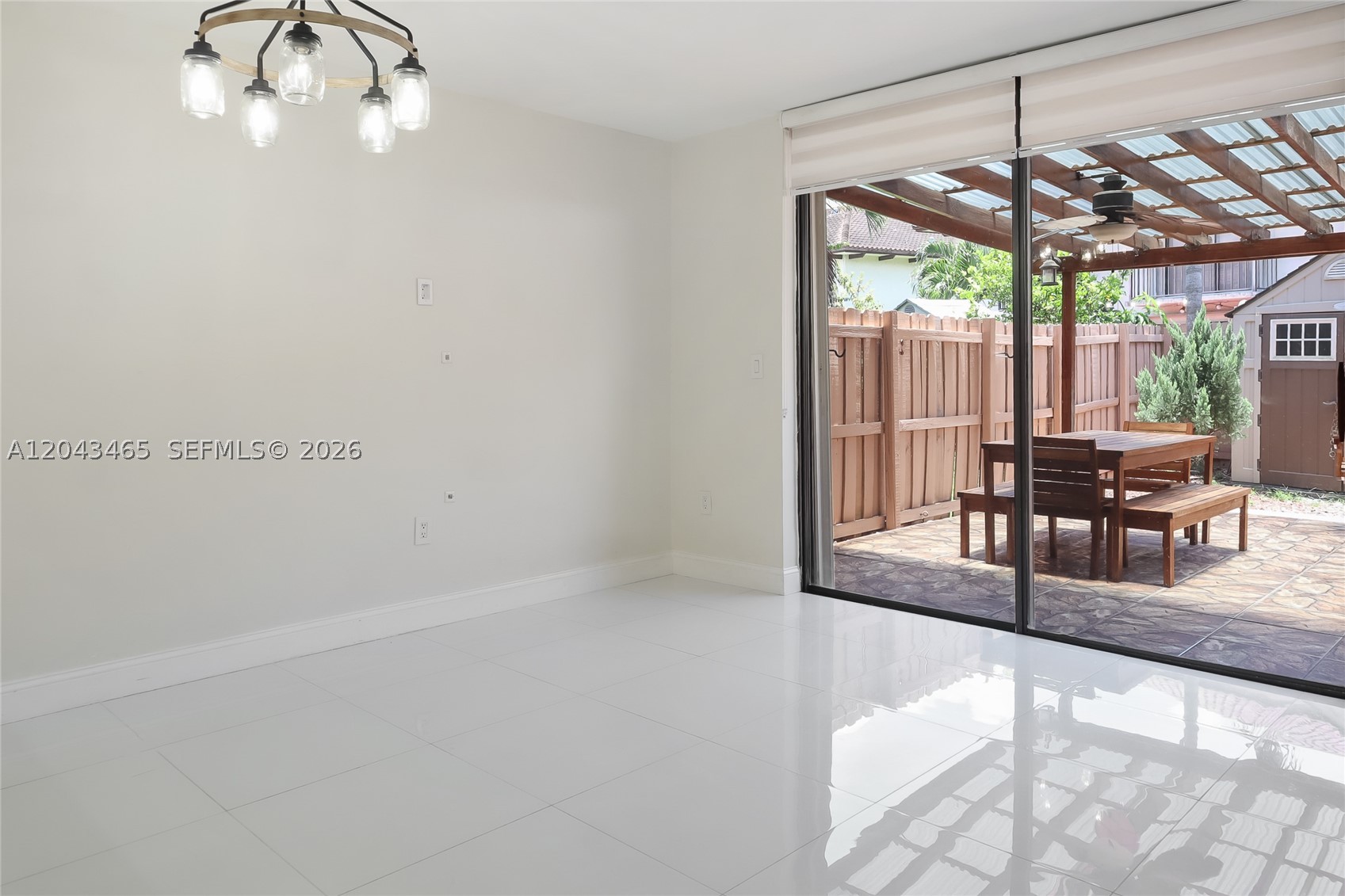 NEW PASEOS CASTELLANOS CO - Residential Lease