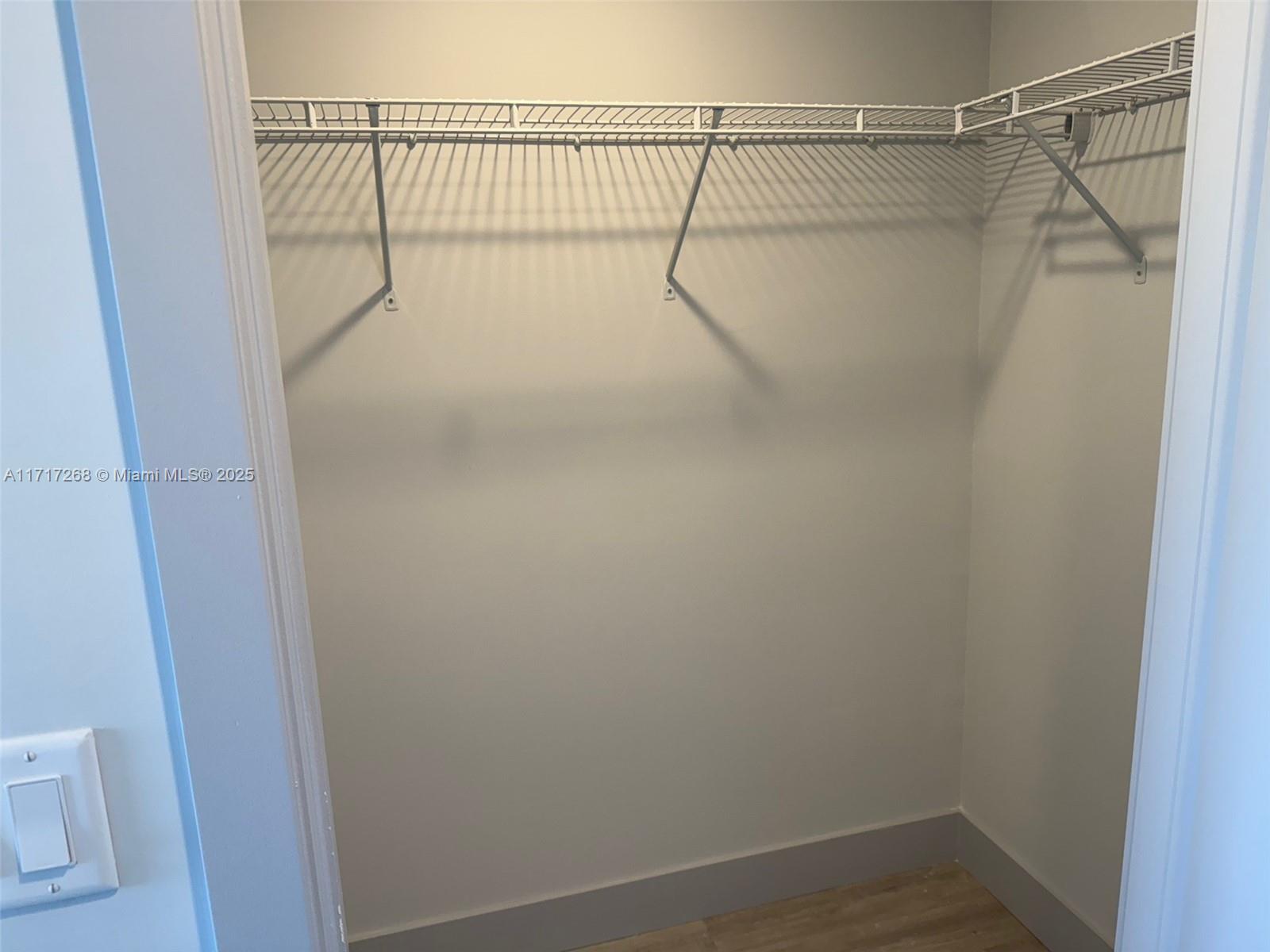 RAMBLEWOOD SOUTH - Residential Lease