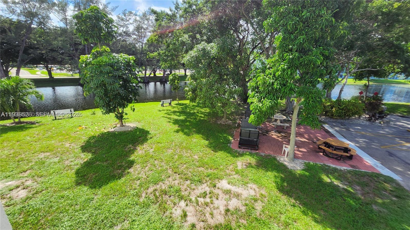 ISLEWOOD C CONDO - Residential