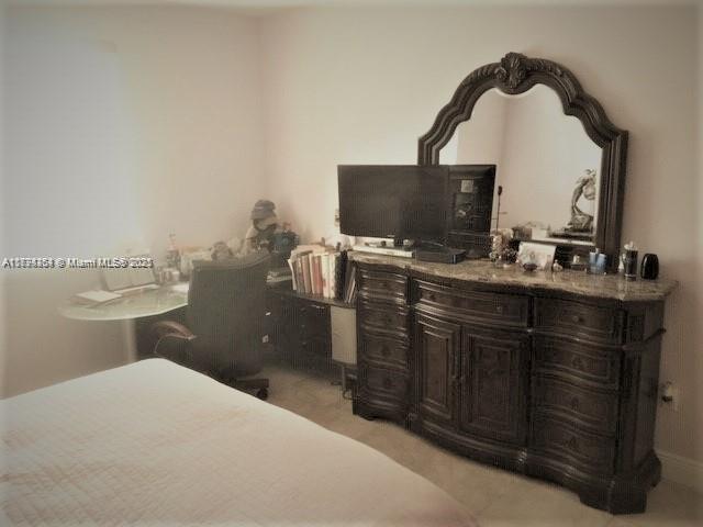 SAVANNAH AT DORAL - Residential