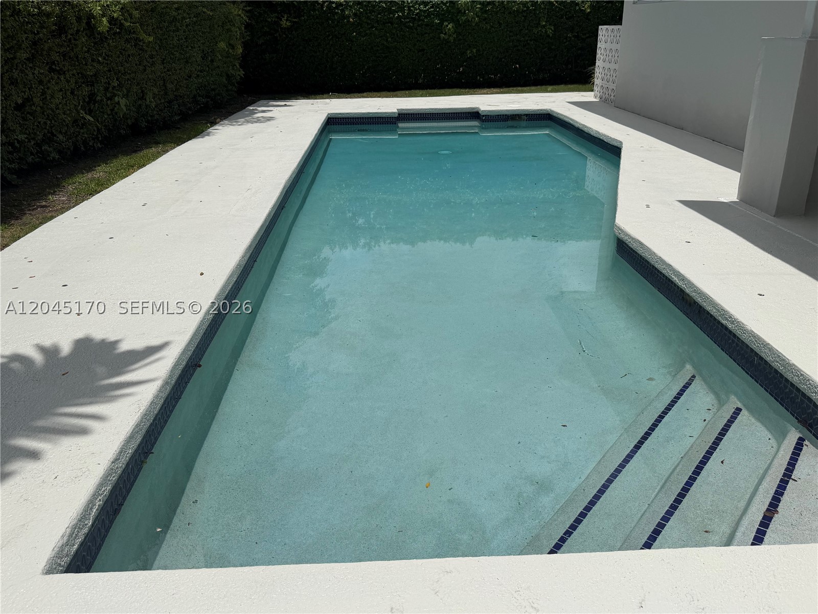 CORAL GABLES RIVIERA SEC - Residential Lease