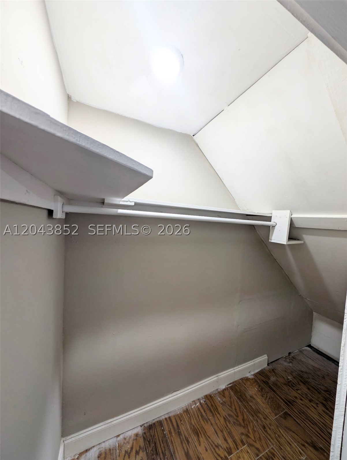 METES AND BOUNDS - Residential Lease