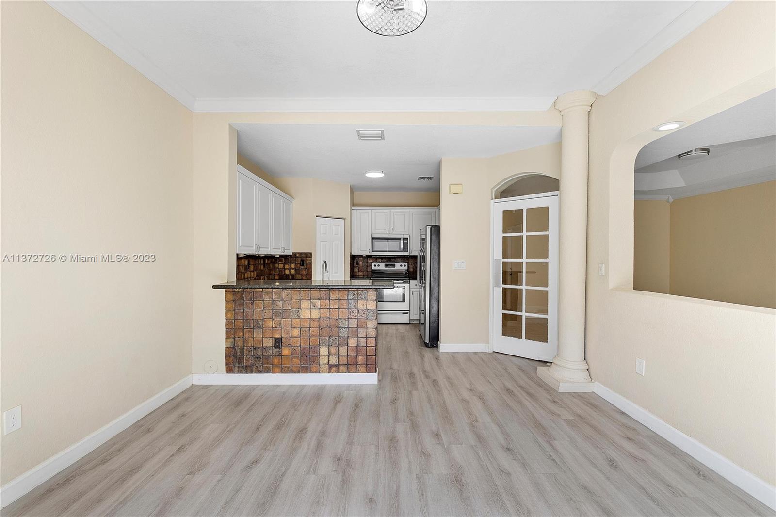 DORAL ISLES MARTINIQUE - Residential