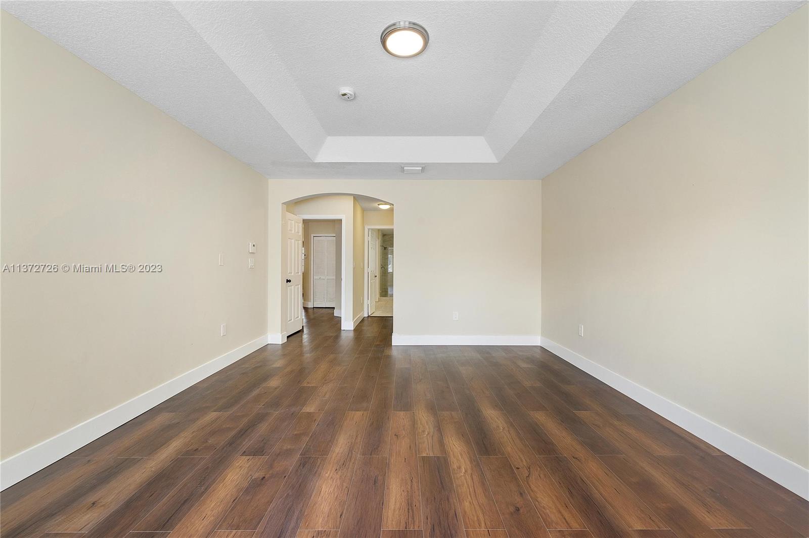 DORAL ISLES MARTINIQUE - Residential